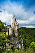 Schloss Lichtenstein, Honau, Schwäbische Alb, Baden-Württemberg, Deutschland