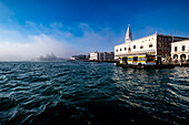 Canal Grande mit Blick auf Markusplatz, Venedig, Venetien, Italien