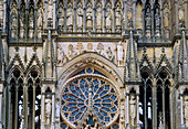  West facade of the cathedral with rosette and royal gallery in Reims in the wine-growing region of Champagne in the Marne department in the Grande Est region of France 