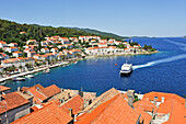 Blick auf Altstadt von Korcula vom Glockenturm der St.-Markus-Kathedrale aus gesehen, Insel Korcula, bei Dubrovnik, Dalmatien, Kroatien, Südosteuropa