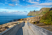  Summer, beach, dragon&#39;s teeth, mountains, bay, fjord, Ersfjord, Senja, Skaland, Norway, Europe 