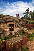 Höhlenwohnung, Halberstadt, Hobbit, Herr der Ringe, Sagenhaft, Halberstadt, Harz, Sachsen-Anhalt, Deutschland, Europa