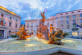 Diana fountain, Ortygia, Syracuse, Sicily, Italy