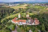 Das Schloss Liebenstein bei Neckarwestheim aus der Luft gesehen, Baden-Württemberg, Deutschland 