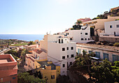  The port town of Valle Gran Rey on the Canary Island of Gomera in the midday sun. 