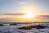 Sonnenuntergang am Plage Pointe Quatre Cocos, Strand bei Trou d’Eau Douce, Ostküste, Insel Mauritius, Indischer Ozean, Ost-Afrika