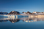 Lilliehoeoek-Gletscher, Krossfjord, Spitzbergen, Norwegen