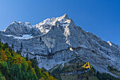  Colorful autumn in the Karwendel, Hinterriß, Karwendel, Tyrol, Austria, Europe 