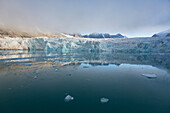  Fog over the glacier Waggonwaybreen, Magdalenefjord, Spitsbergen, Norway 