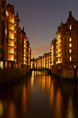  View of the Wandrahmsfleet in the evening, Speicherstadt, Hanseatic City of Hamburg, Germany 