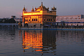 Golden temple, amritsar, punjab, india, asia