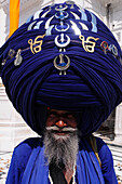 Nihang sikh, amritsar, punjab, india, asia