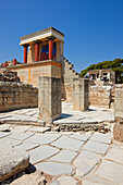  Ruinen des antiken Palastes von Knossos, einem bedeutenden minoischen Palast aus der Bronzezeit. Kreta, Griechenland. 