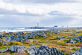 Norwegen, Finnmark, Varangerhalvøya, Berlevåg, Leuchtturm an Küste