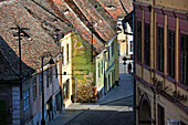 Ocnei-Straße verbindet die Unterstadt mit der Oberstadt auf dem Kleinen Platz, Sibiu, Siebenbürgen, Rumänien, Osteuropa