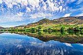  View from the Spanish side, Salamanca region, Spain to the area of the town of Barca d&#39; Alva in Portugal 