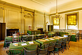  Assembly Hall at Independence Hall in Independence National Historic Park in the Historic Waterfront District in Philadelphia, Pennsylvania, USA 