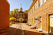  Carpenters&#39; Hall in Independence National Historic Park in the Historic Waterfront District in Philadelphia, Pennsylvania, USA 