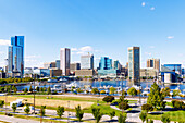 Inner Harbor (Innenhafen) und Rash Field Park in Baltimore, Maryland, USA