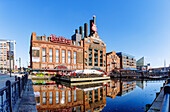 Pratt Street Power Plant und Harbor Bridge Walk am Inner Harbor (Innenhafen) in Baltimore, Maryland, USA