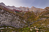 Bergflanke bei Malesi e Madhe, Prokletije Berge, Albanien, Europa