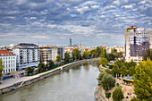 Blick von der Urania auf den Donaukanal, 2. Bezirk, Leopoldstadt, Wien, Österreich