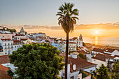 Blick vom Miradouro das Portas do Sol, Alfama, Lissabon, Portugal