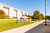  The National Museum of American History (Behring Center) at the National Mall and Memorial Parks in Washington DC, District of Columbia, USA 