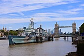  View of Tower Bridge, London, England, Great Britain 