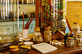  Hugh Mercer Apothecary Shop in the Historic District in Fredericksburg, Virginia, USA 