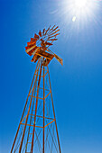 Windkraftrad, Solitaire, Namib-Naukluft-Nationalpark, Namibia, Afrika