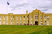  Parade ground with Old Baracks of the Virginia Military Institute in Lexington, Rockbridge County, Virginia, USA 