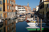 Blick auf den Vena Kanal von Chioggia, Lagune von Venedig, Veneto, Italien, Europa