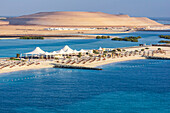 Strand auf der Insel Sir Bani Yas, Emirat Abu Dhabi, Vereinigte Arabischen Emirate (VAE), Naher Osten, Vorderasien