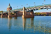  Pont Saint-Pierre. Krankenhaus La Grave. Fluss Garonne. Toulouse. Haute Garonne. Frankreich. 