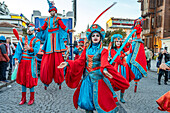  Costumed group of street performers in Istanbul, Türkiye  