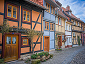  Half-timbered houses on the Münzenberg, Old Town, World Heritage City of Quedlinburg, Harz Mountains, Saxony-Anhalt, Harz District, Central Germany, Germany, Europe 