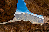  The peak of Teide dominates from every perspective, Teide National Park, Tenerife, Spain 