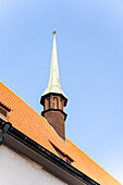 Türmchen am Dach auf historischem Haus, Prager Altstadt (Alt-Prag, Staré Město), Prag, Tschechien