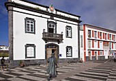 Portugal, Azores, Terceira Island,  Angra do Heroismo, Custom House, Vasco da Gama statue 