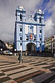 Portugal, Azores, Terceira Island,  Angra do Heroismo, Igreja da Misericordia, Vasco da Gama statue 