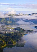 Portugal, Azores, Sao Miguel Island, Sete Cidades, Lagoa Verde, Lagoa Azul, 