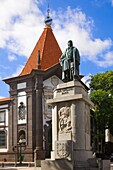 Portugal, Madeira, Funchal,  Banco de Portugal, Joao Goncalves Zarco statue, 
