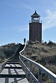 Alter Leuchtturm 'Quermarkenfeuer Rotes Kliff' am Strand, bei Kampen, Sylt, Nordseeküste Schleswig-Holstein, Deutschland