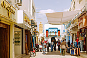  Shops and house with Arabian balcony in the Medina of Kairouan, Tunisia 