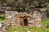 Prähistorisches Palli-Lakka Drachenhaus Drakospita bei Styra, Insel Euböa oder Evia, Mittelgriechenland, Griechenland