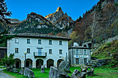Altes Bad der Terme Bagni di Masino, Val Masino, Bergell, Berninagruppe, Lombardei, Italien