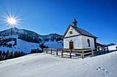 Bergkapelle an der Ackernalm, Hinteres Sonnwendjoch, Mangfallgebirge, Tirol, Österreich