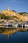 France, Cote d'Azur, Menton, Vieux Port, boats, skyline, 