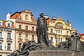 Jan-Hus-Denkmal auf dem Platz Altstädter Ring, Prager Altstadt, Prag, Tschechische Republik